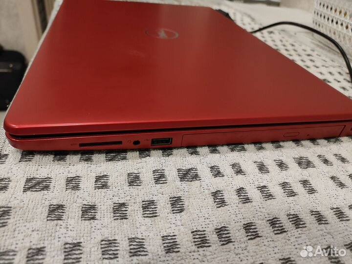 Ноутбук Dell Vostro 3568 i5 7200/16 GB/500GB/2GB