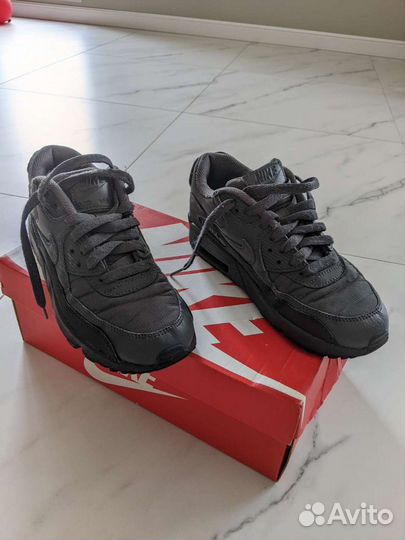 Кроссовки nike