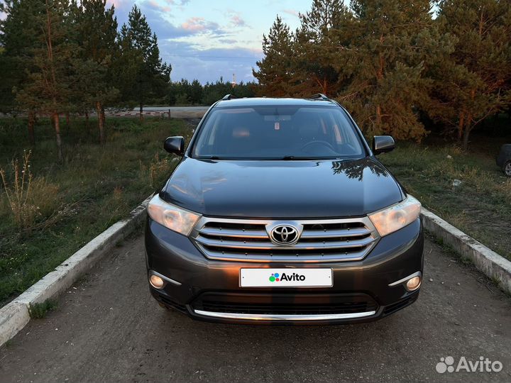 Toyota Highlander 3.5 AT, 2011, 420 000 км