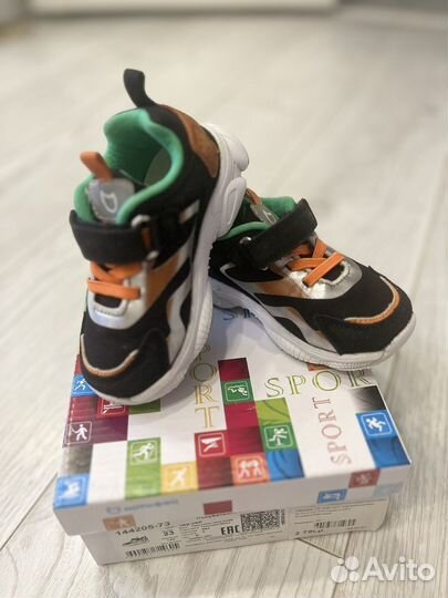 Кроссовки детские 23 размер котофей