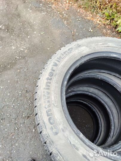 Continental ContiWinterViking 2 215/60 R16