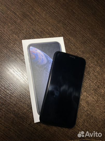 iPhone Xr, 128 ГБ
