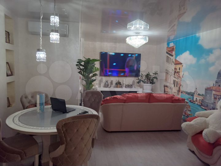 3-к. квартира, 82 м², 7/9 эт.