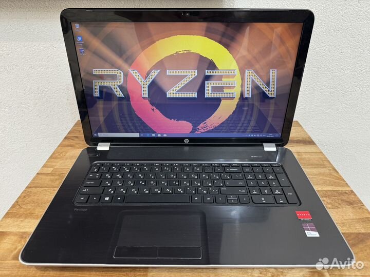 Новое состояние огромный 17.3 HP 4ядра 8Gb SSD+HDD