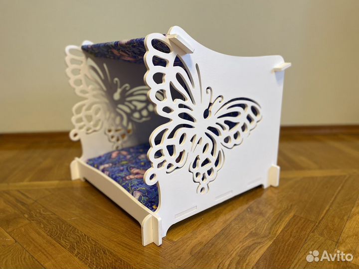 Лежанки, домики, родилки, комплексы для кошек