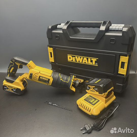 Аккумуляторная сабельная пила dewalt 24 V 2АКБ DCS