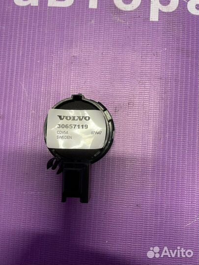 Заглушка динамика Volvo S40 B4164S3 2008