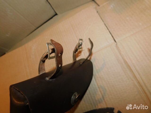 Подсумок и семейный ключ от старинного советского