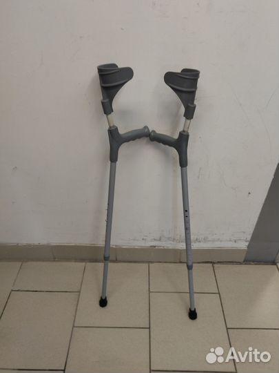 Костыль локтевой