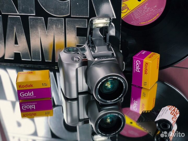 Пленочный фотоаппарат Olympus IS-21