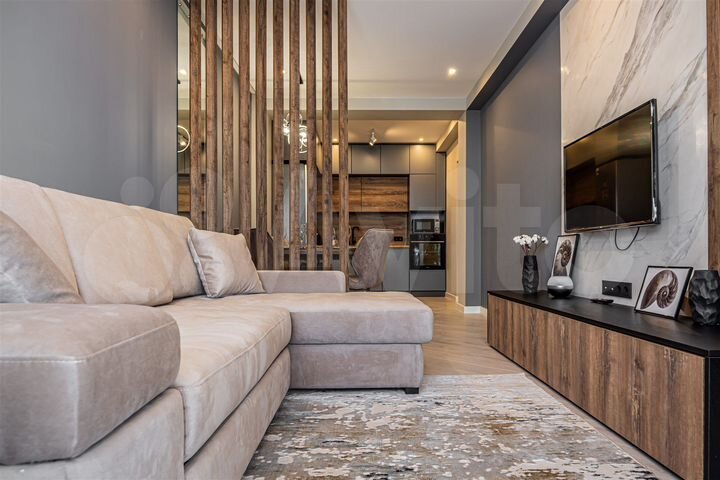 2-к. квартира, 51 м², 13/17 эт.