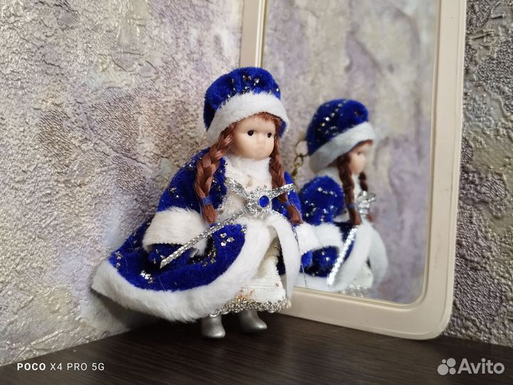 Кукла фарфоровая коллекционная 8,5 см