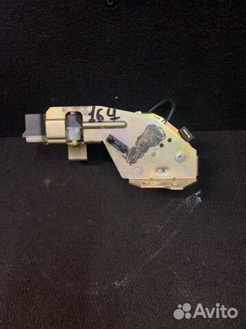 Замок крышки багажника Porsche Cayenne