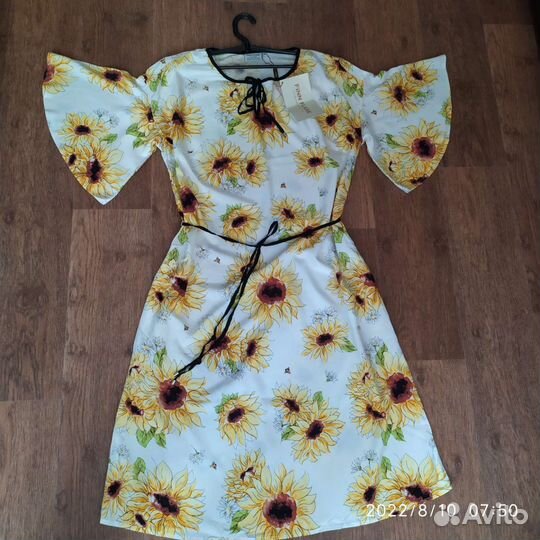 Платье finn flare новое 44