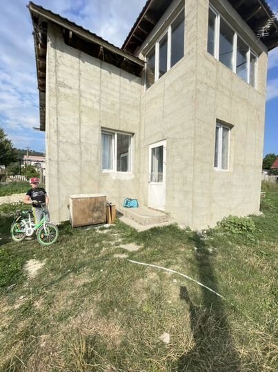 Дом 210 м² на участке 10 сот.