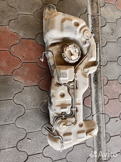 Бак топливный для Nissan Note (E11)