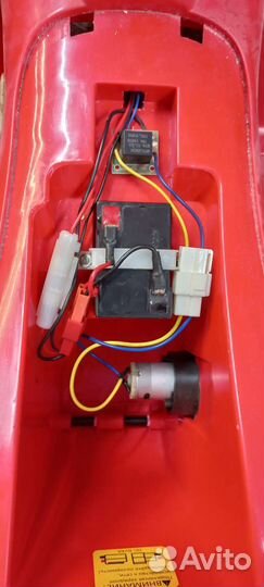 Детский мини квадроцикл с аккумулятором