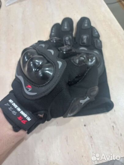 Перчатки для мотоспорта