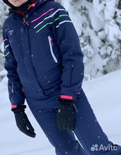 Горнолыжный комбинезон