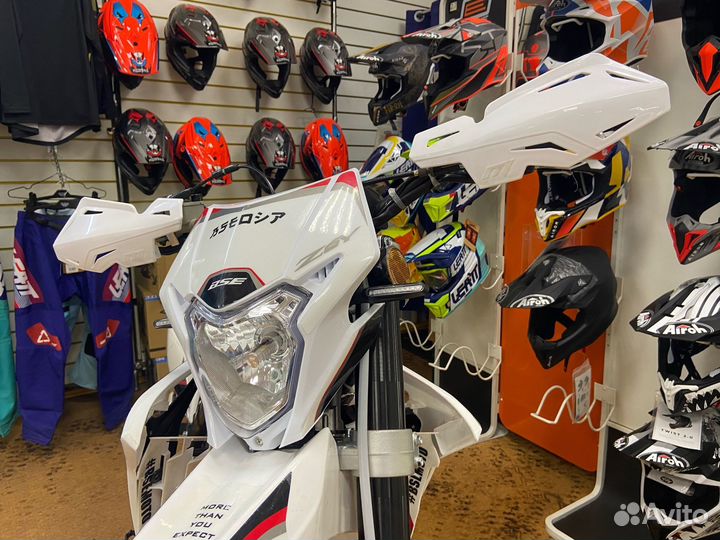 Эндуро мотоцикл BSE Z6 Y Factory Metallic