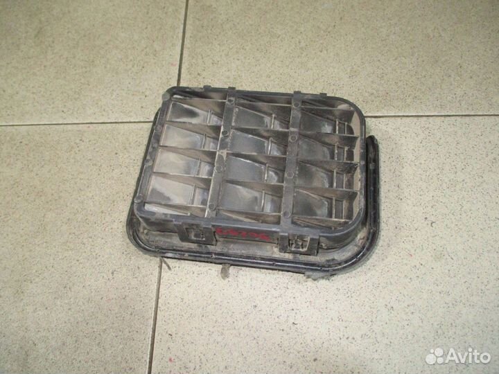 Решетка вентиляционная Skoda Fabia II (5J) 2007-2