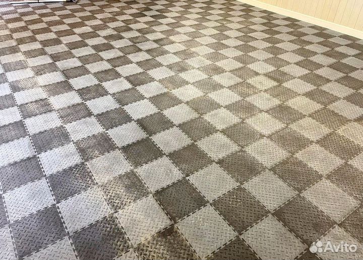 Модульное напольное покрытие для гаража