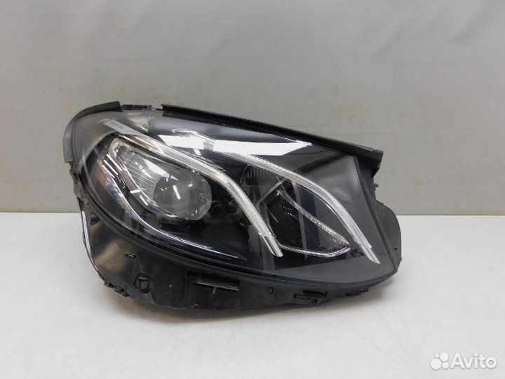 Фара правая Mercedes-Benz E-Class