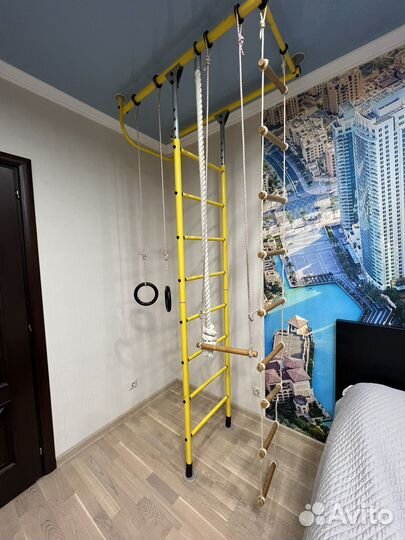 Шведская стенка (детский спортивный комплекс)