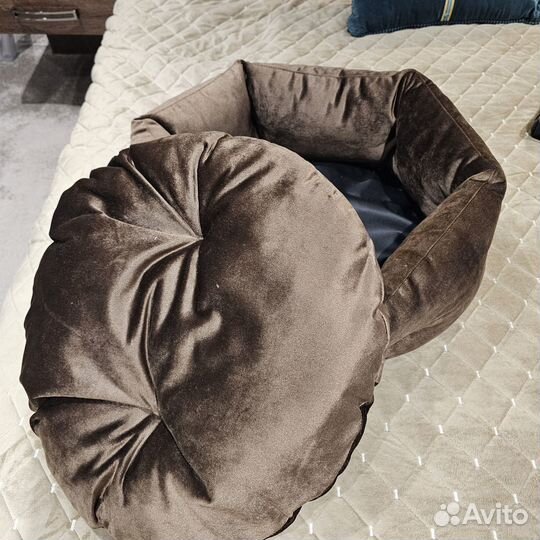 Лежанка для маленьких собак