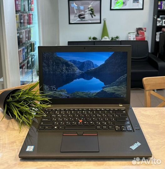 Lenovo ThinkPad T460 - i5-6300u, , Black, 16/450GB