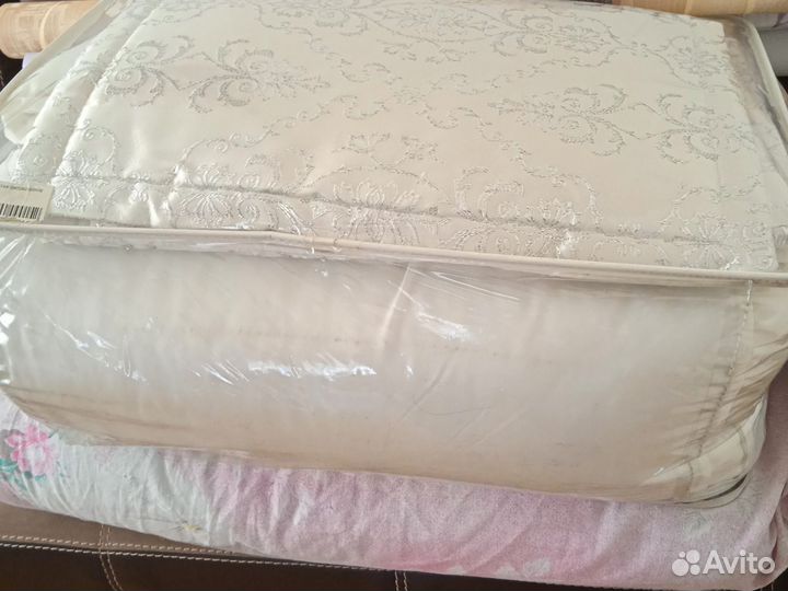 Покрывало на кровать новое