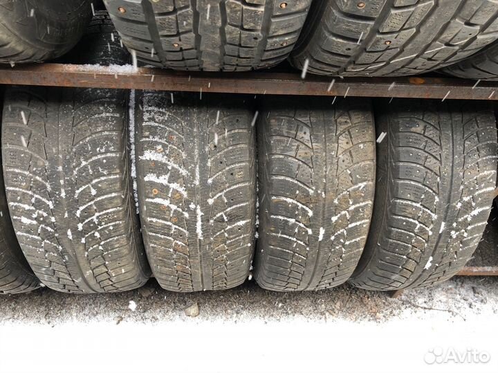 Gislaved Nord Frost 5 235/65 R17 108T