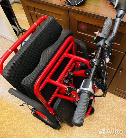 Скутер для пожилых и инвалидов