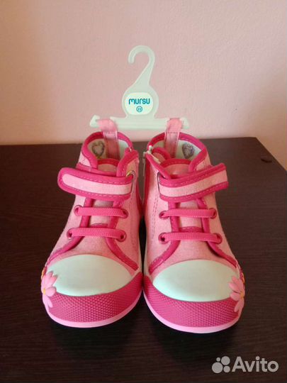 Кеды для девочки новые