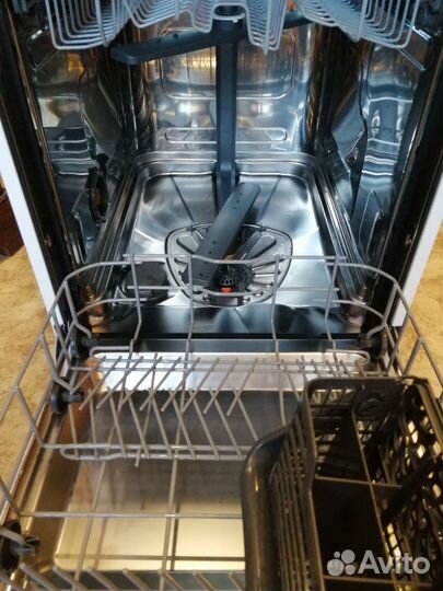 Посудомоечная машина Electrolux 45