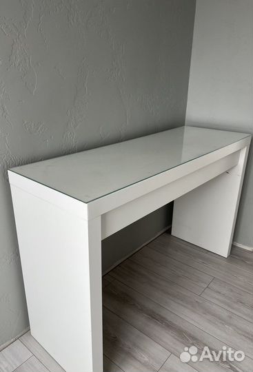 Столик туалетный IKEA мальм икеа