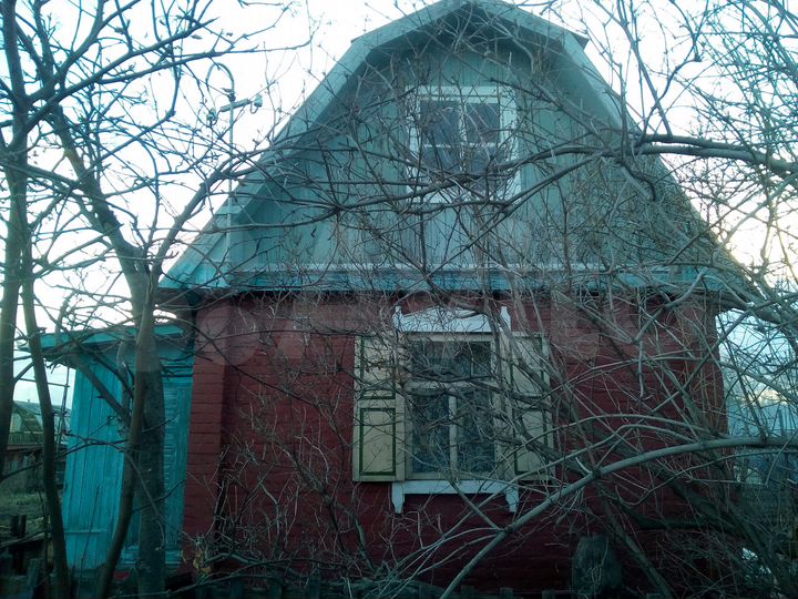 Дача 24 м² на участке 6 сот.