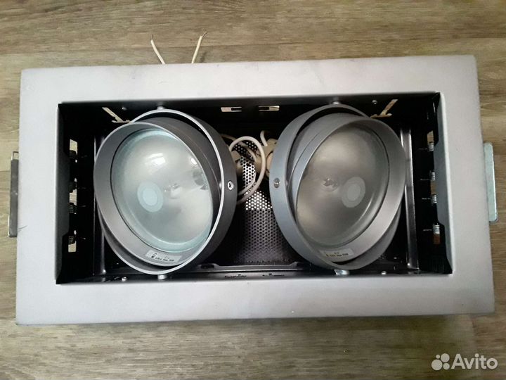 Прожектора встраимовые