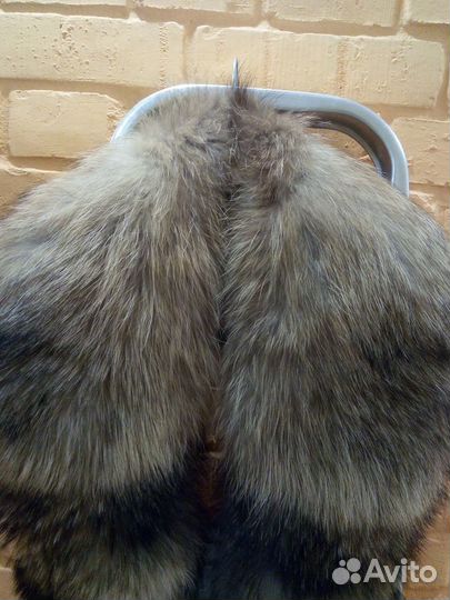 Меховой воротник енот