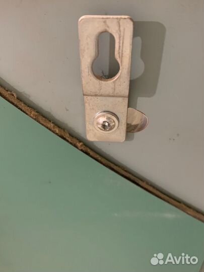 Зеркало настенное