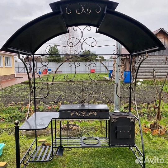 Мангал лофт с крышей