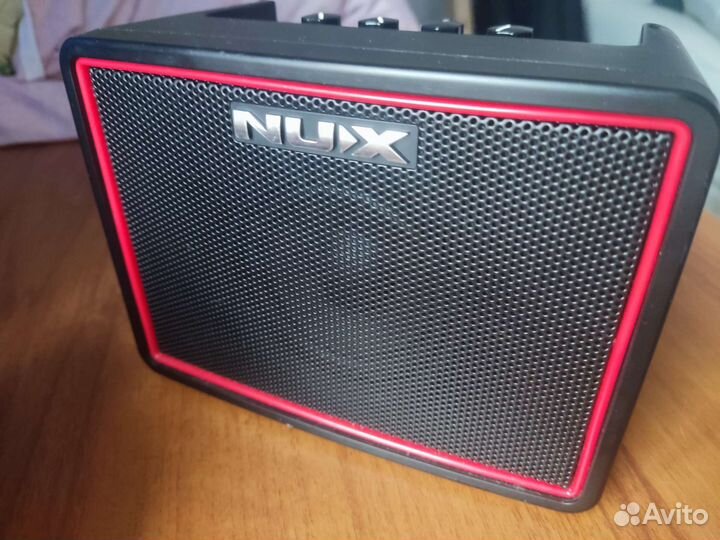 Комбоусилитель Nux mighty lite BT