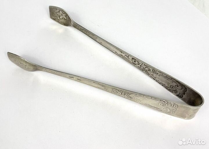 Серебряные щипцы для сахара