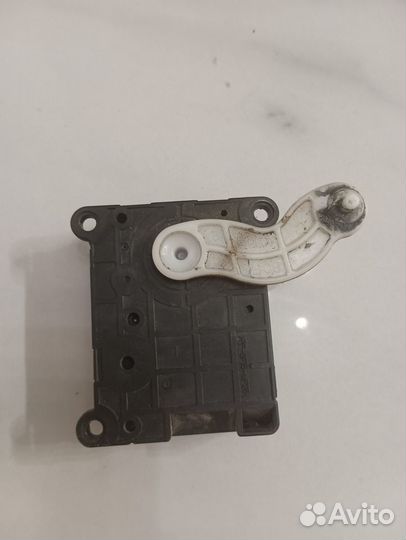 Моторчик заслонки печки киа хундай