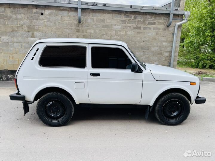 LADA 4x4 (Нива) 1.7 МТ, 2016, 125 000 км