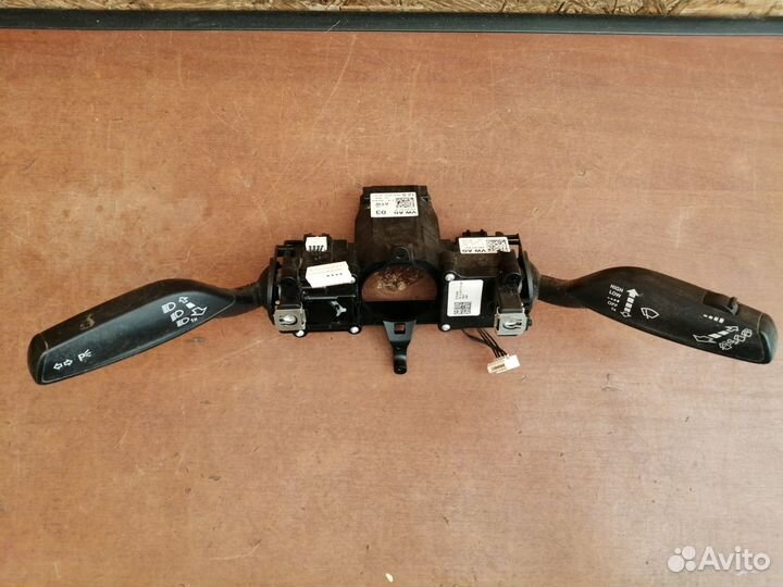 Переключатель подрулевой в сборе audi Q3 2012-2018