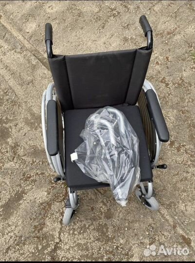 Коляска инвалидная