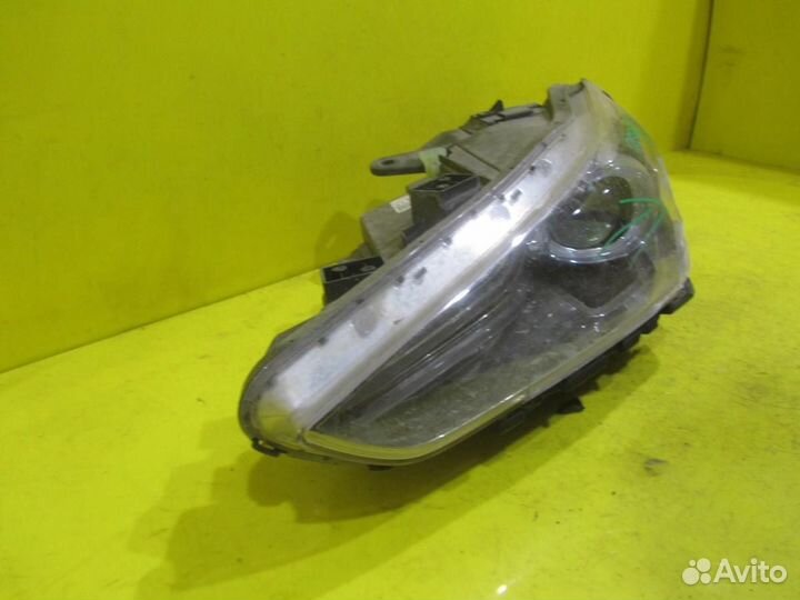 Б/У Б/У Битая Фара левая Genesis G70 (2017-2021)