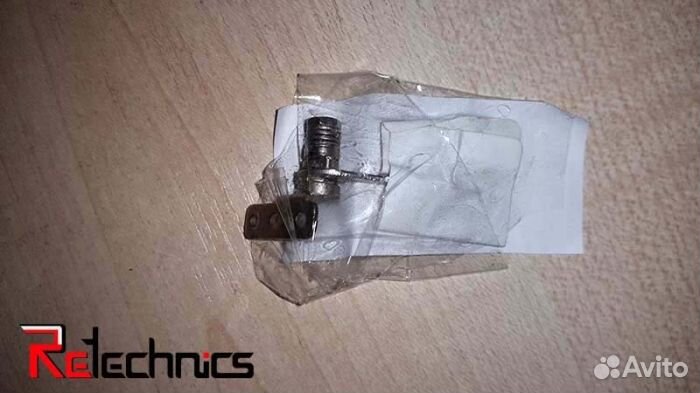 Левая петля Asus eeepc 2G Surf