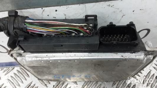 Блок управления двигателем volkswagen golf 5 (GDN0